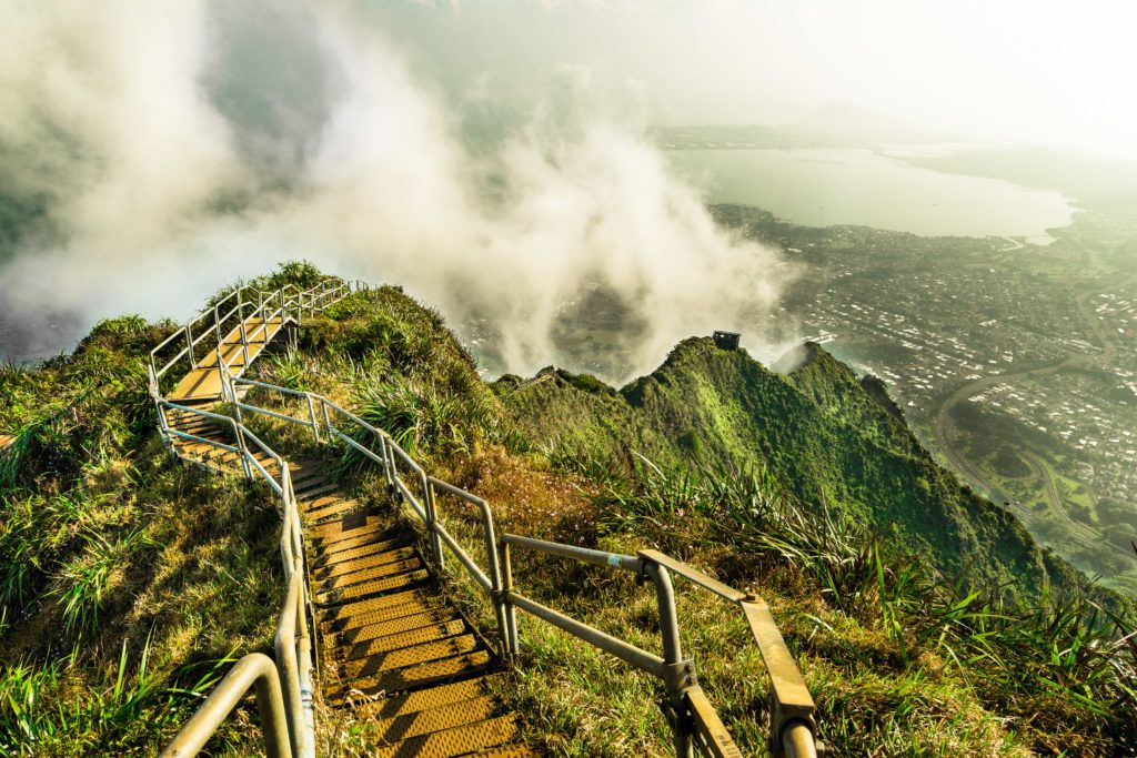 THE STAIRWAY TO HEAVEN OAHU,HAWAII - Journey Era