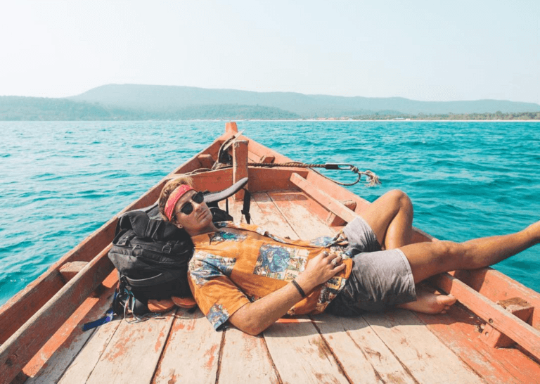 top 10 best instagram travel accounts