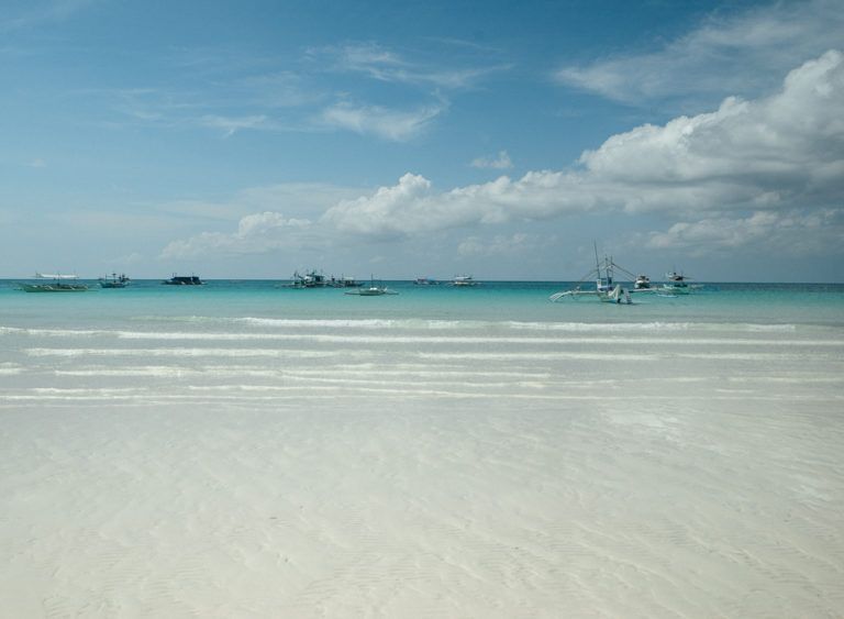 boracay on a budget