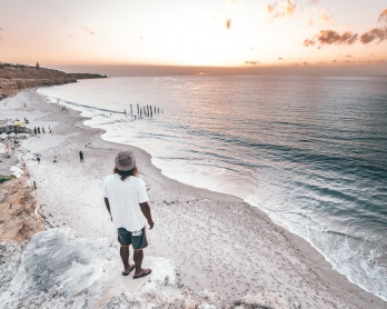 CLIFF JUMPING SPOTS IN ADELAIDE, SOUTH AUSTRALIA - Journey Era