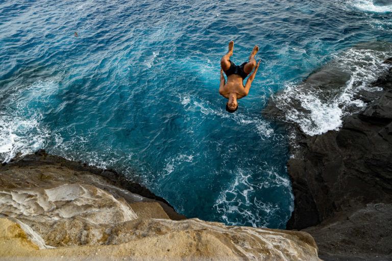 Spitting Cave Cliff Jumping Spot on Oahu, Hawaii