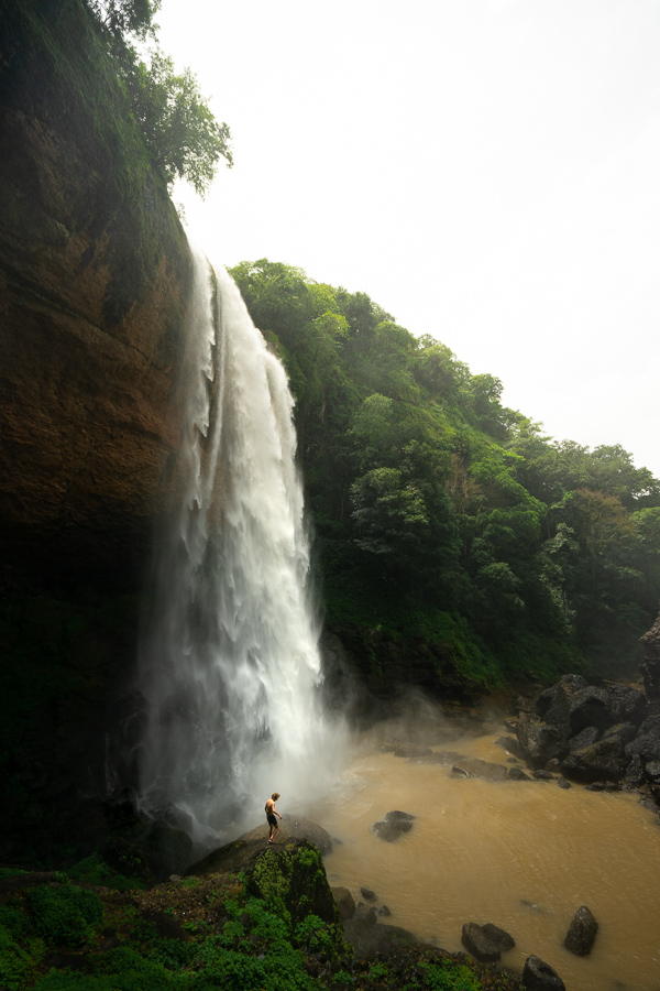 kiki waterfall romelio waterfall chiriqui panama