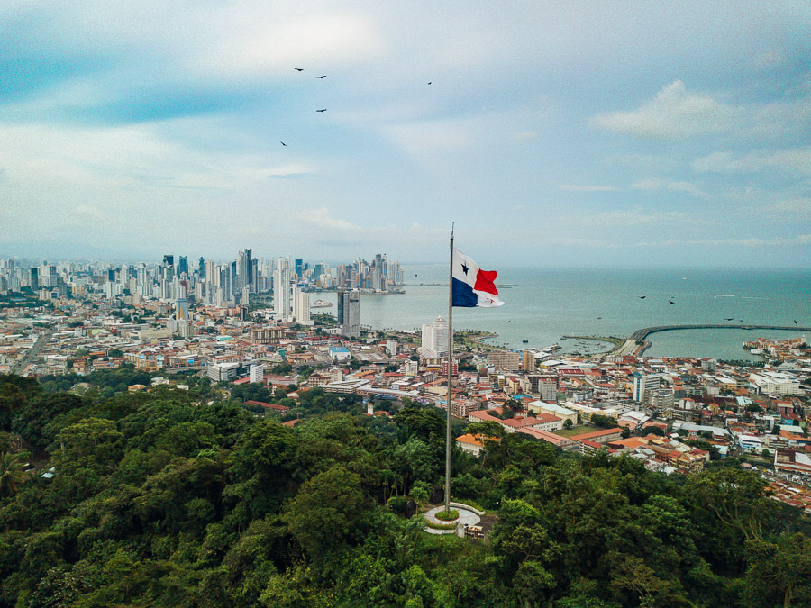 CERRO ANCON HIKE & CLEAN UP IN PANAMA CITY