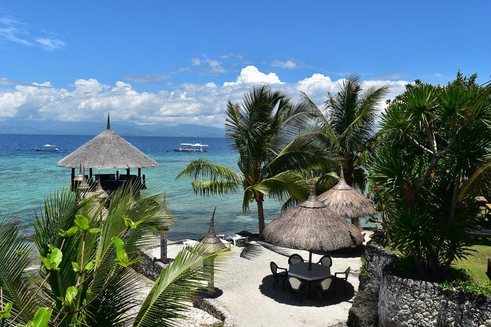 WHERE TO STAY IN MOALBOAL: THE BEST BASE FOR CEBU TRAVEL