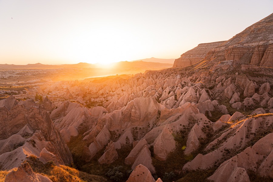 RED VALLEY HIKE & SUNSET VIEWPOINT IN CAPPADOCIA, TURKEY