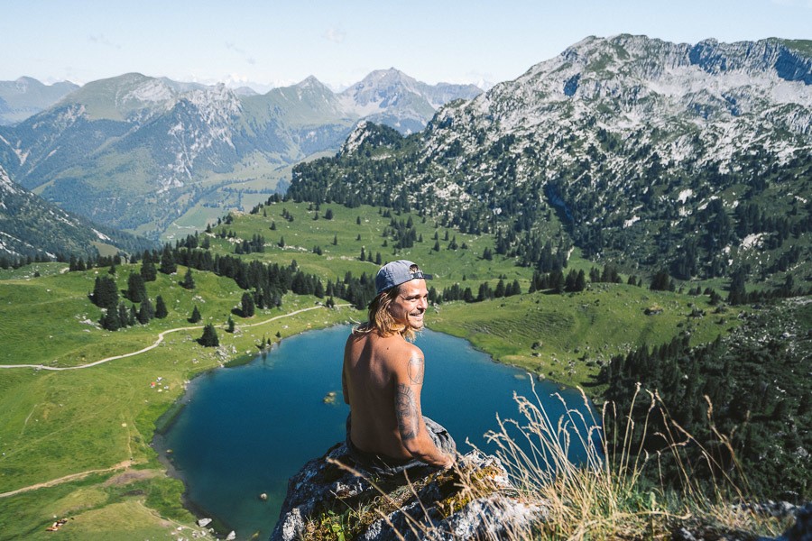 SEEBERGSEE LAKE & EPIC VIEWPOINT HIKE IN SWITZERLAND