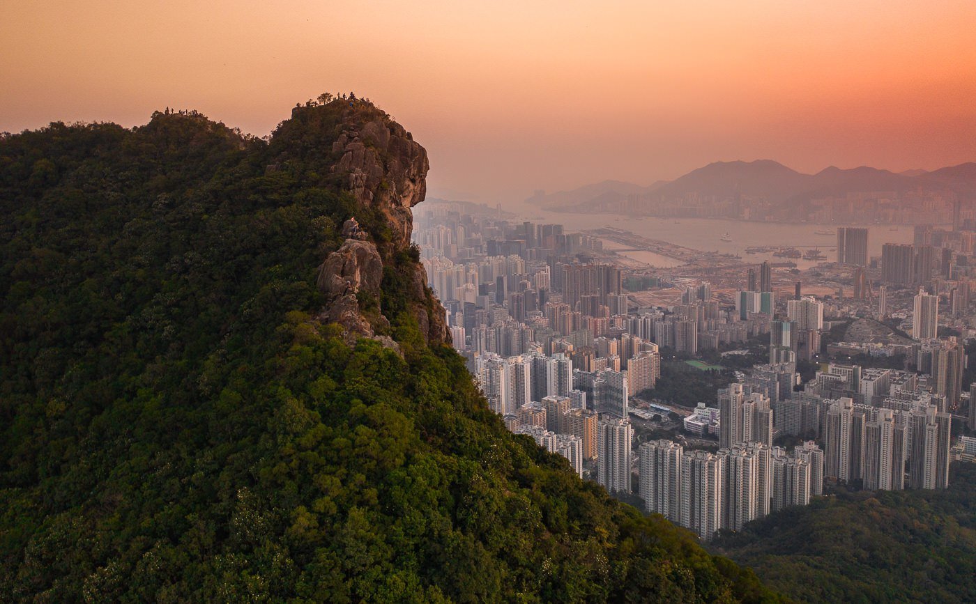 THE LION ROCK HIKE IN HONG KONG - Journey Era