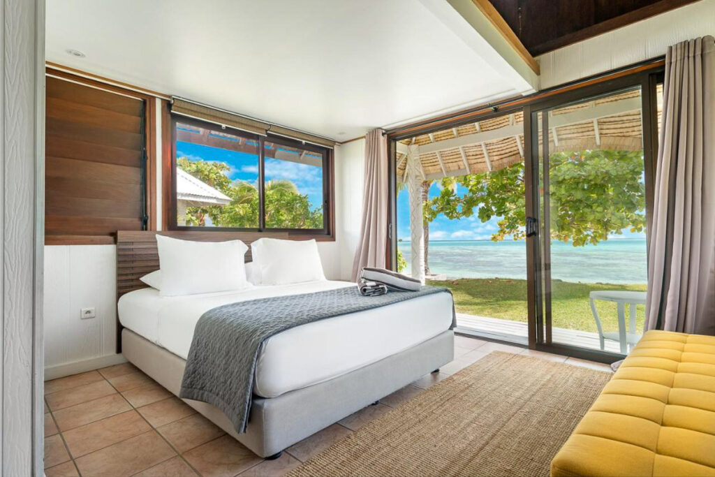 A Resort in Moorea with an oceanfront bedroom.