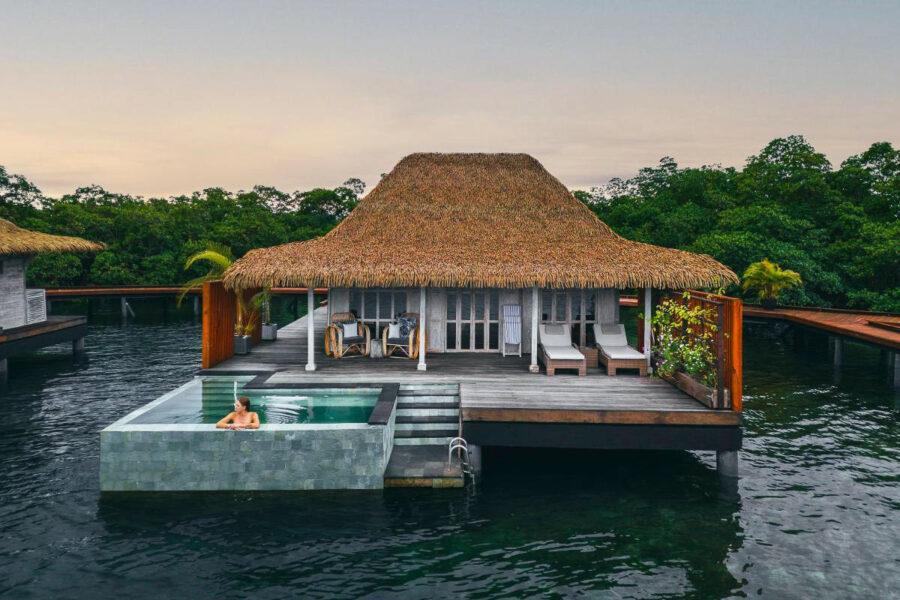 Best Overwater Bungalows in Panama