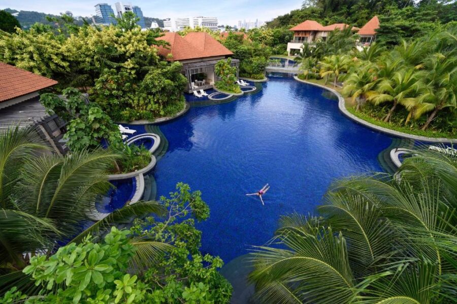 5-best-hotels-with-private-pools-in-singapore