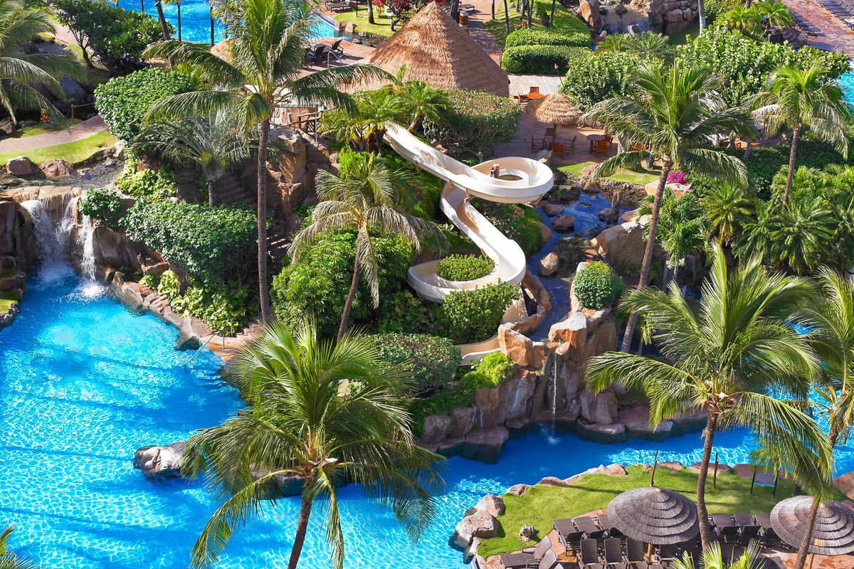 8 AMAZING Hotels in Maui with Water Slides & Lazy Rivers