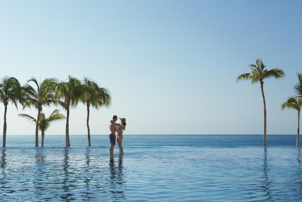 20 Best Resorts with Swimmable Beaches in Cabo