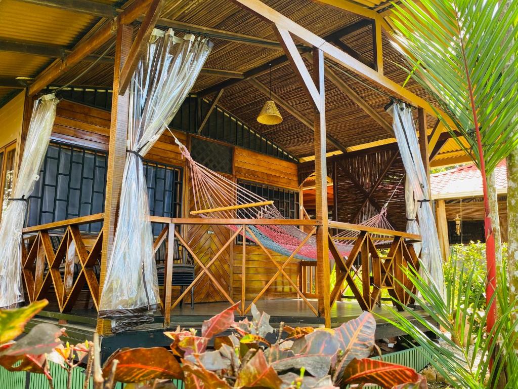 eco tourism activities in costa rica