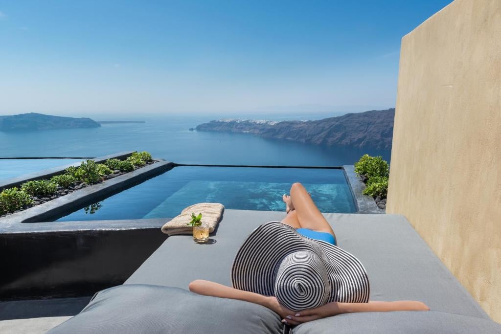 Hotels in Greece with Private Pools