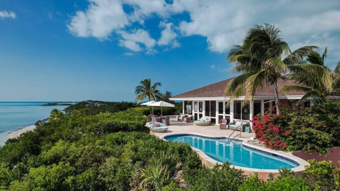 Fowl Cay Resort